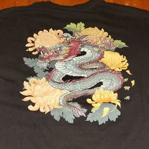 La Familia t shirt dragon on back